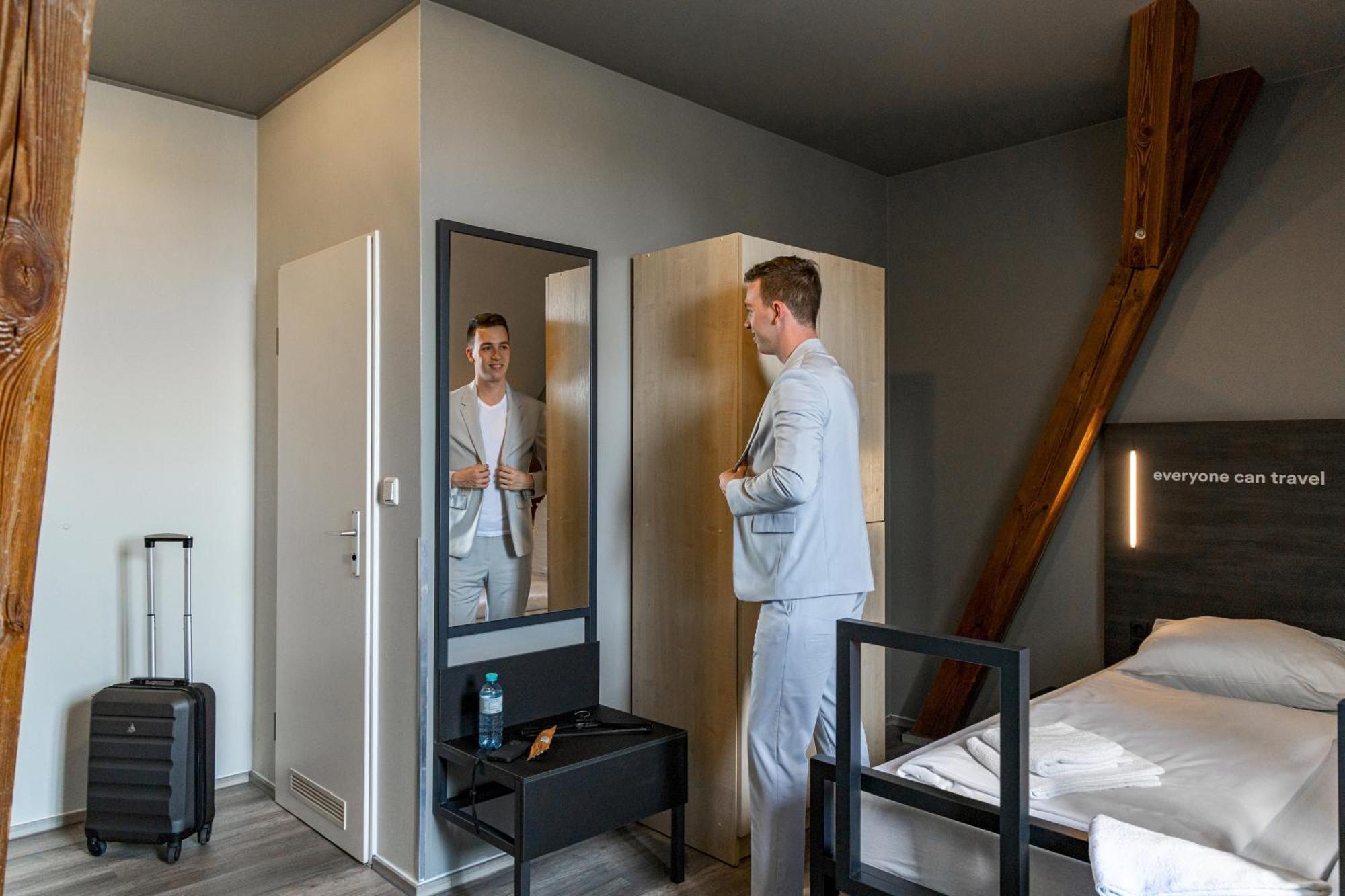 A&O Leipzig Hauptbahnhof Hostel Δωμάτιο φωτογραφία